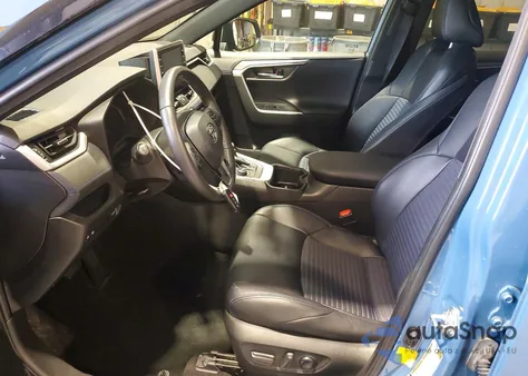 2022 Toyota Rav4 Xse z USA, uszkodzony, nr VIN 4T3E6RFV1NU080682